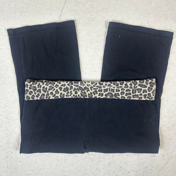 No Boundaries Leopard Capri Foldover Leggings - Picture 1 of 5